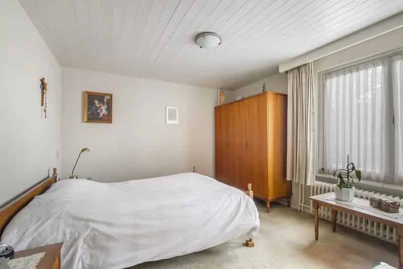 Vrijstaande woning Oud Best  4 slaapkamers Nabij NS station