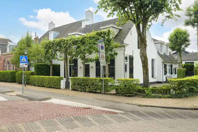 Huis te koop: Dorpstraat 4 4851 CM Ulvenhout (Gem. Breda) | Funda