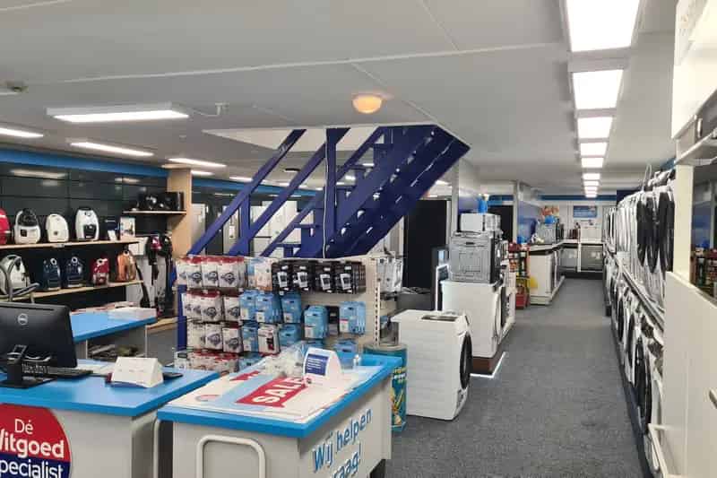 Bedrijfspand te koop Burgum 560m2 Detailhandel
