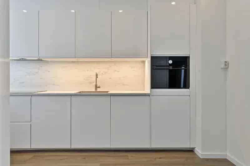 Amsterdam Noord Ruim 4 Kamer Appartement 85m2 gerenoveerd