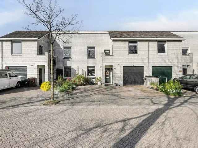 Lichte woning te koop Erasmuslaan Oegstgeest