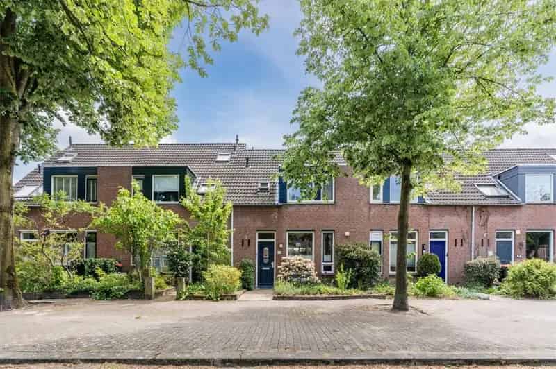 Familiewoning Energielabel A Rustige Buurt Zwolle