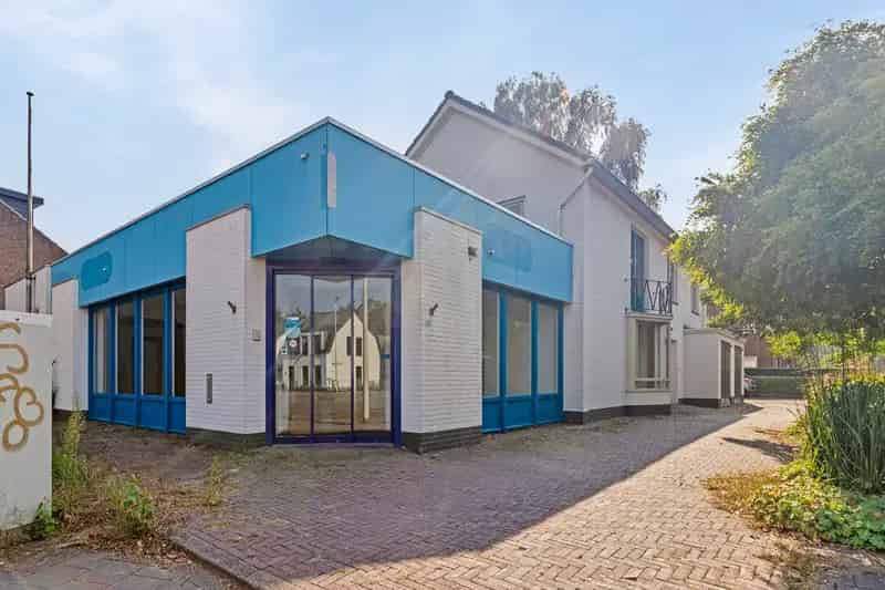 Bedrijfshal te huur Bergen op Zoom 357m²