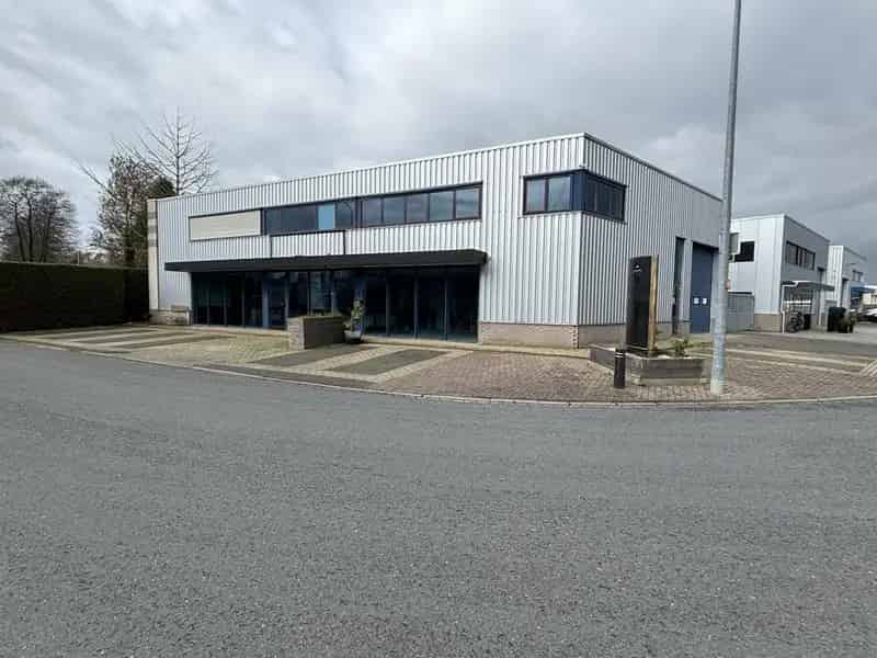 Bedrijfshal te Huur Almelo Twentepoort West 640m²