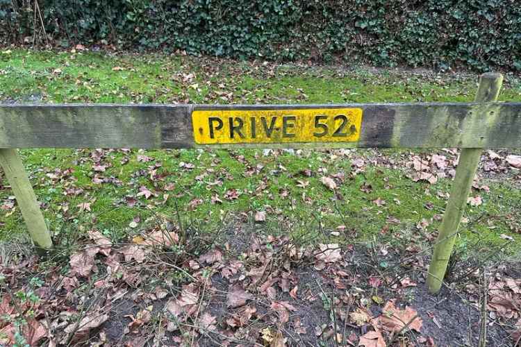 Parkeerplaats te Koop Weesp Casparushof 52