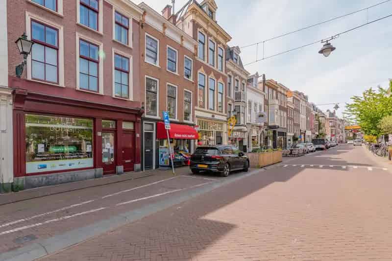 Winkel te Huur Wagenstraat Den Haag 140m2