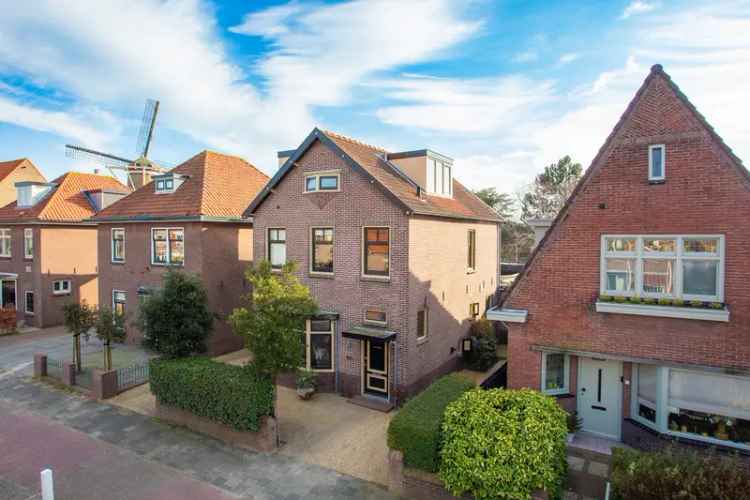 Vrijstaand Herenhuis Katwijk aan den Rijn 7 Kamers Royale Tuin