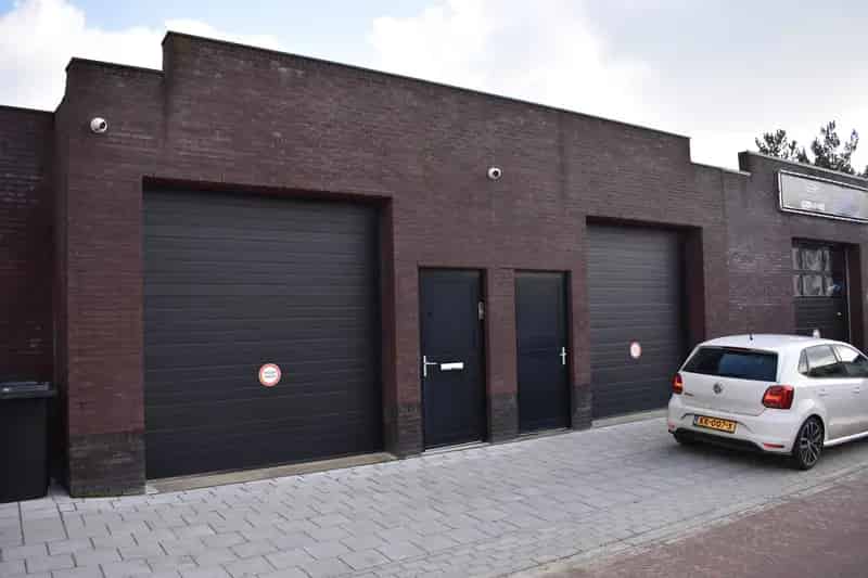 Bedrijfshal Enschede te Huur Fuchsiastraat