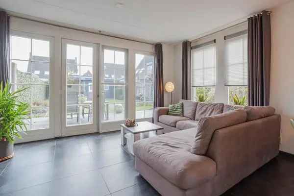 Instapklare gezinswoning Meerlo - Energielabel A - Tuinhuis met zonnepanelen