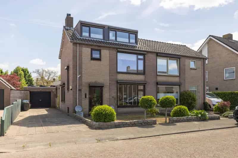 Huis te koop Zundert: 4 slaapkamers, sauna, 22 zonnepanelen