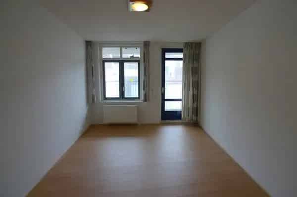 Appartement 3 slaapkamers nabij Centraal Station Den Haag