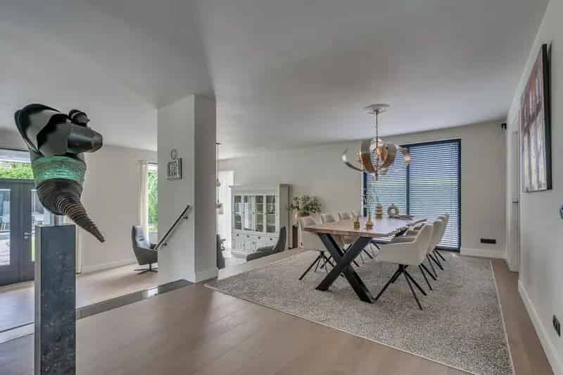 Luxe Villa Venlo Oost Praktijkruimte Zwembad Grote Tuin