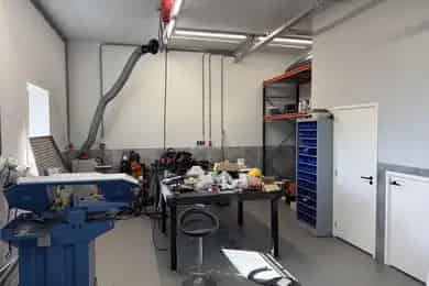 114 m2 Bedrijfsruimte te Koop Breukelen