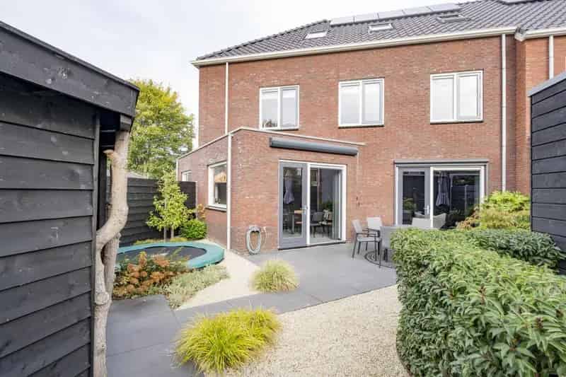 Moderne Stadswoning Nijkerk 122m2 3 Slaapkamers Tuin Energielabel A