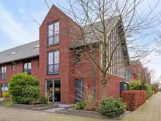 Royale Hoekwoning Herenhuis-stijl 4 slaapkamers Grote Tuin