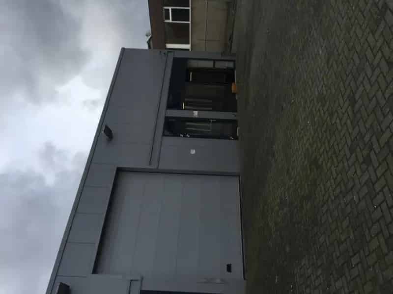Bedrijfsruimte Showroom 400m2 te Huur Kerkrade