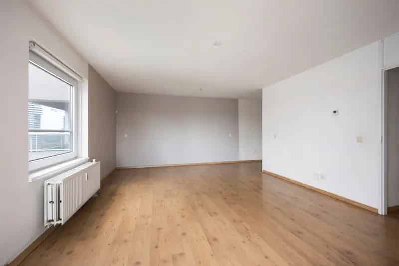 Appartement te koop Rotterdam: 2-kamer appartement met Maas-uitzicht