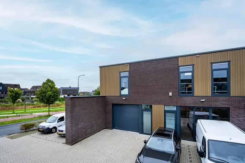 Bedrijfsunit te Huur Blaricum 120m² Kantoorruimte Opslag