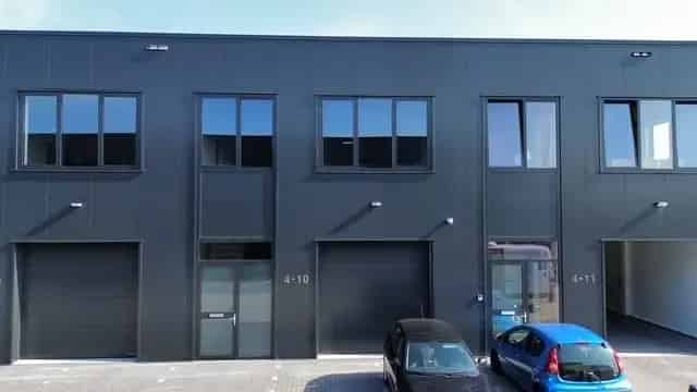 Bedrijfshal Barneveld te Huur 216m2