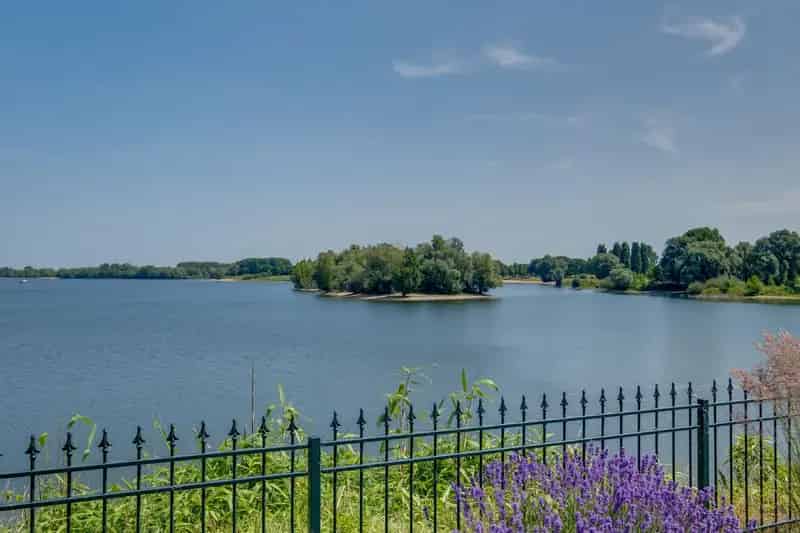 Moderne Tweekapper Riverparc: Uitzicht Meren & Jachthaven