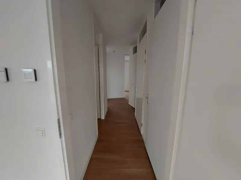 Modern 3-kamerappartement Diemen nabij Station Diemen-Zuid