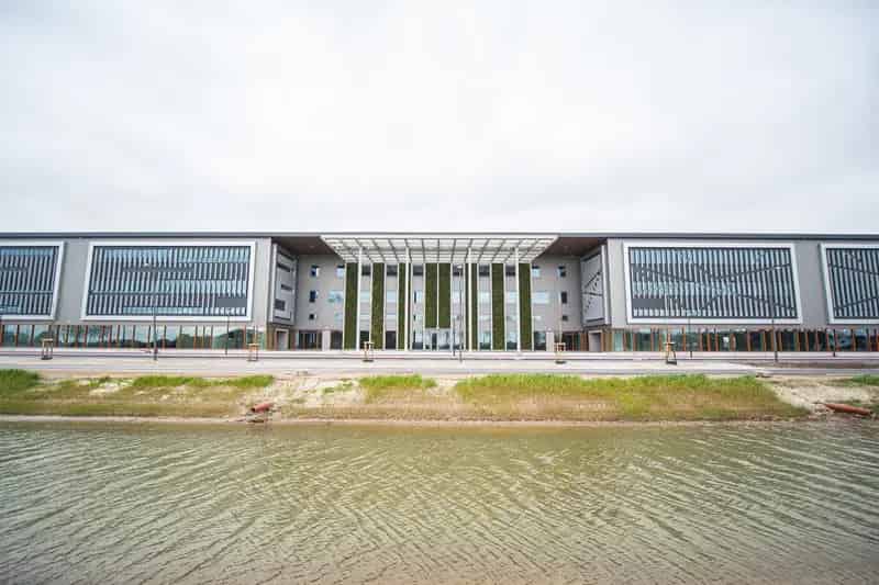 Bedrijfshal te Huur Schiphol Trade Park 6039m2