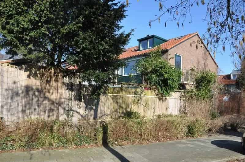 Hoekwoning met tuin en 3 slaapkamers