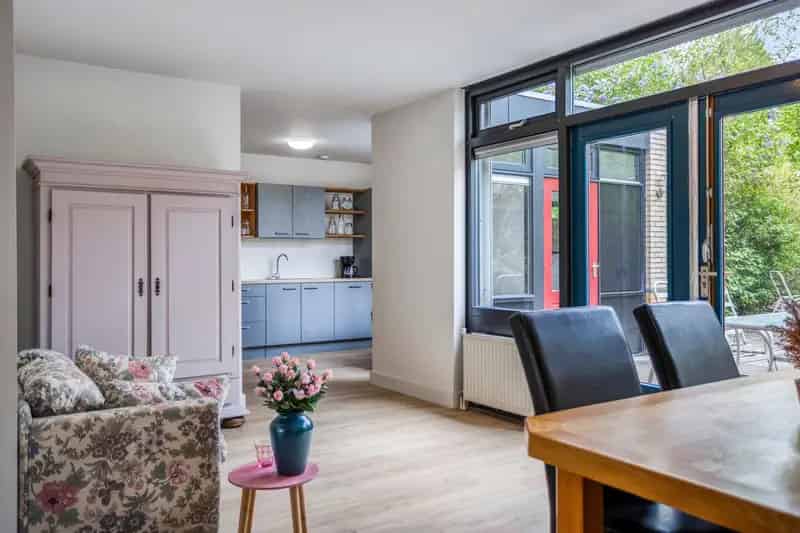 Huis te koop Best: Ruime gezinswoning met tuin en garage