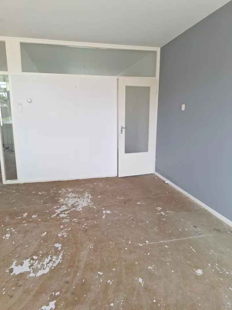 Huis Te Huur , 5, Henri Dunantstraat, Sprang-Capelle, Noord-Brabant
