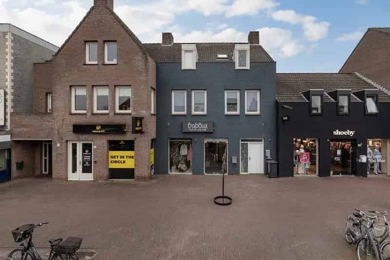 Commerciële Ruimte te Huur Beek en Donk Piet van Thielplein