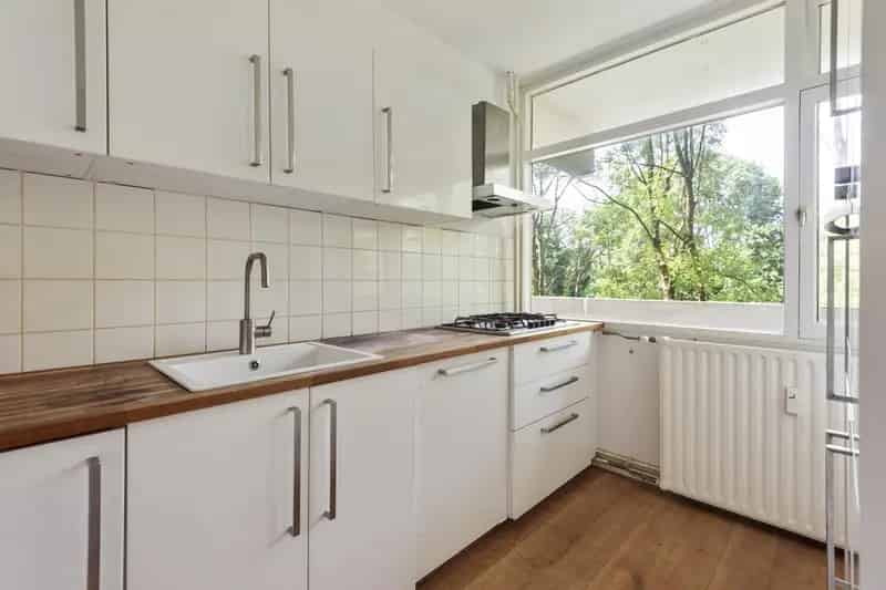 Ruim 4 kamer appartement 80m2 Zaandam 3 slaapkamers balkon berging