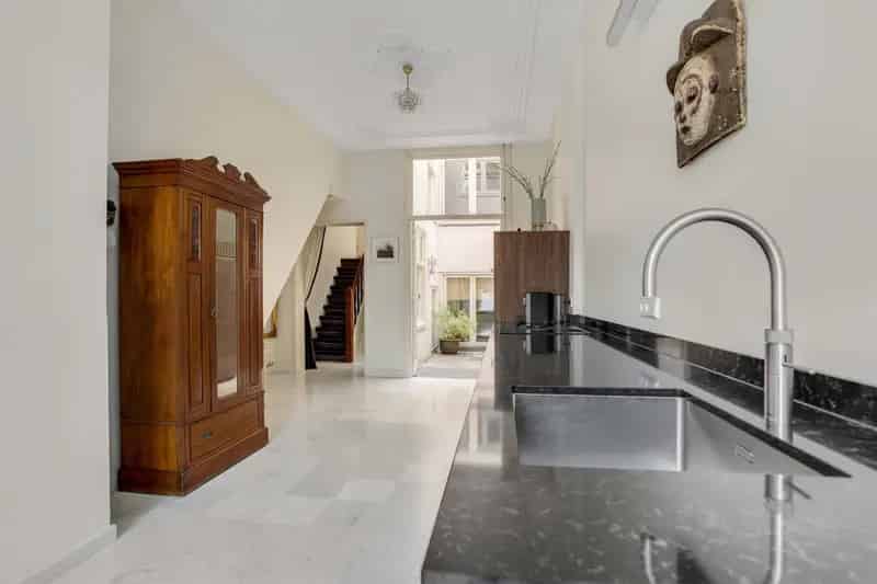 Rijksmonument Keizersgracht: Dubbel Benedenhuis te Koop