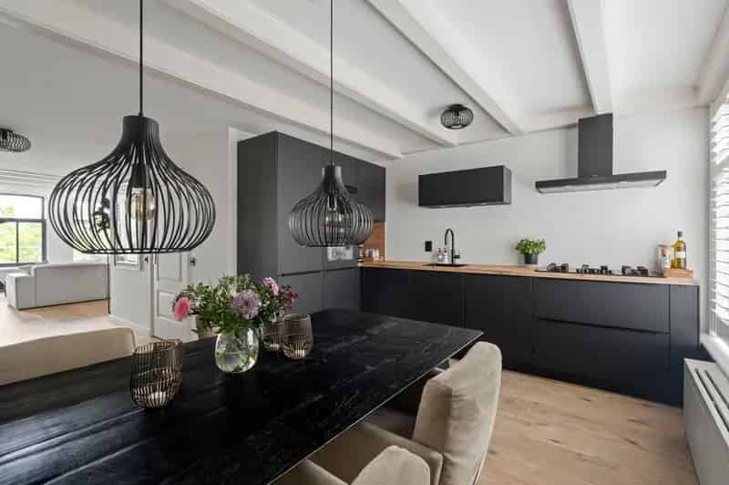 Jordaan Appartement te Koop: 90m² Dubbel Bovenhuis, Luxe, Instapklaar