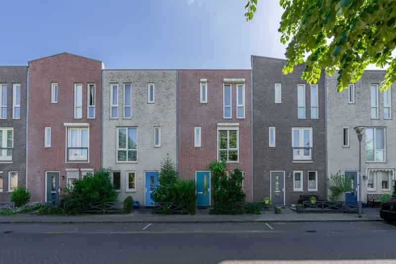 Tussenwoning Lent Diepe Tuin 3 Slaapkamers Uitbreidingsmogelijkheden