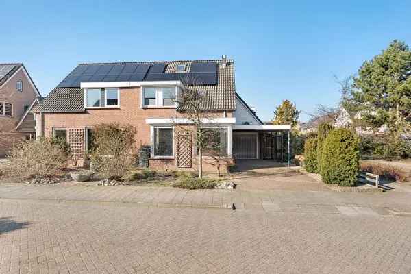 4 Slaapkamers 2-onder-1-kapwoning Dante Zuid