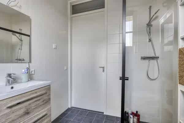 Moderne Tussenwoning 4 slaapkamers Tuin Gasloos 2020