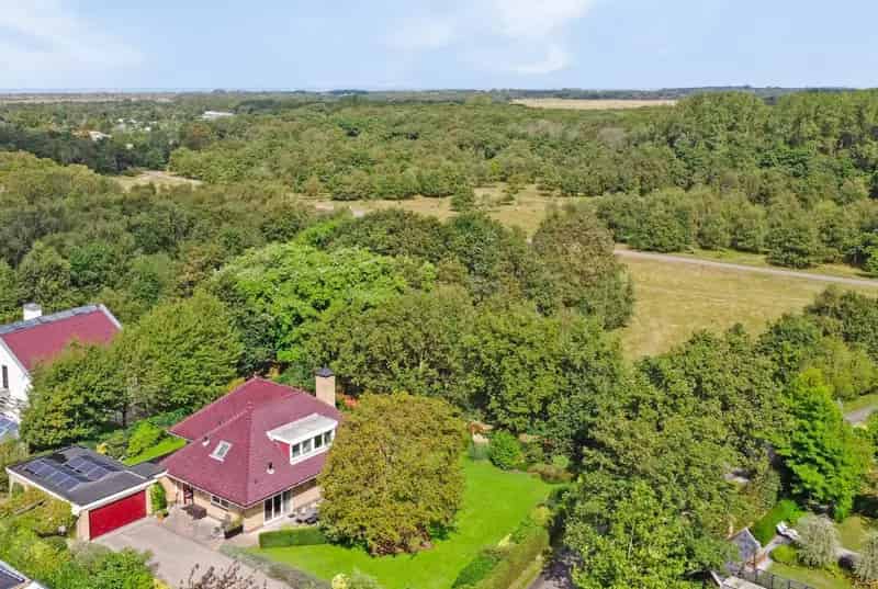 Luxe Vrijstaande Woning te Koop 4 slaapkamers Grote Tuin