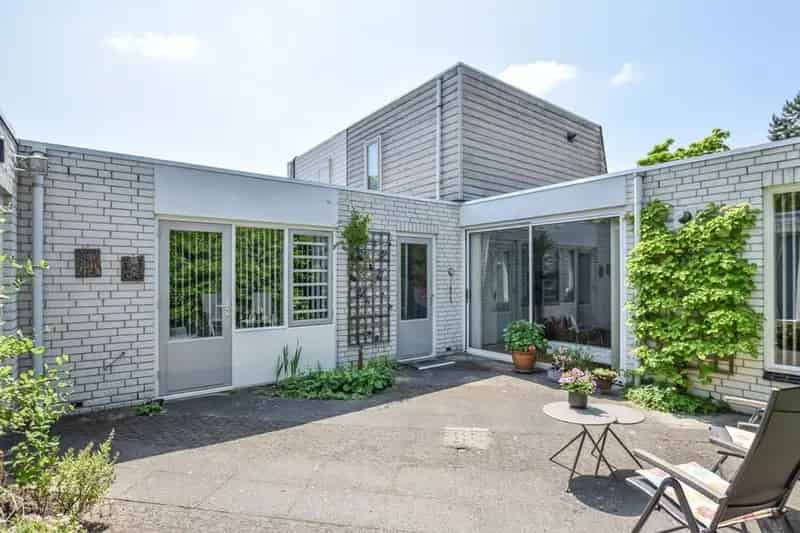 Semi-bungalow Maaspoort 3 slaapkamers grote garage