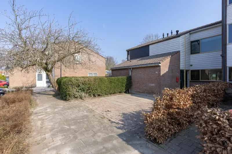 Eengezinswoning Zwaag 3 slaapkamers moderne keuken zonnige tuin