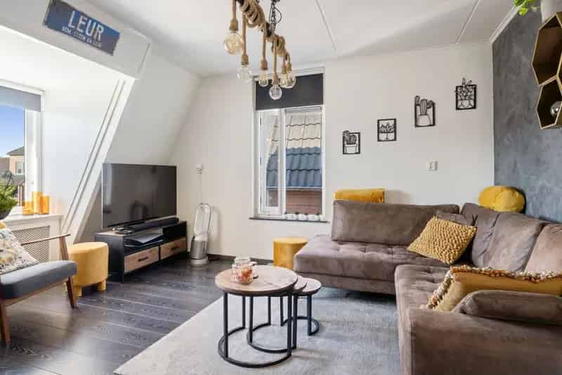 Appartement te koop Etten Leur 2 kamers balkon open keuken