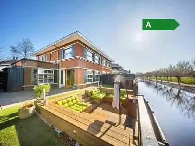 Huis te koop Den Haag 6 slaapkamers 174m2 2008