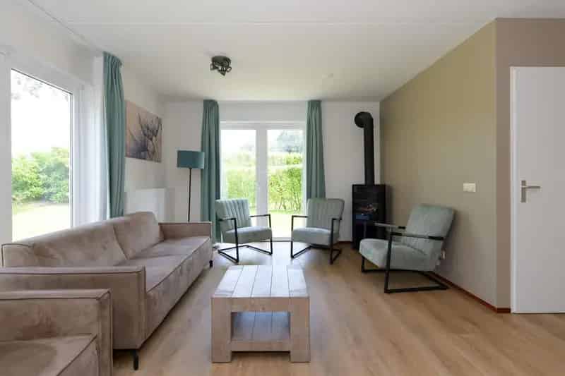 Luxe 12-Persoons Vakantiehuis Resort Arcen
