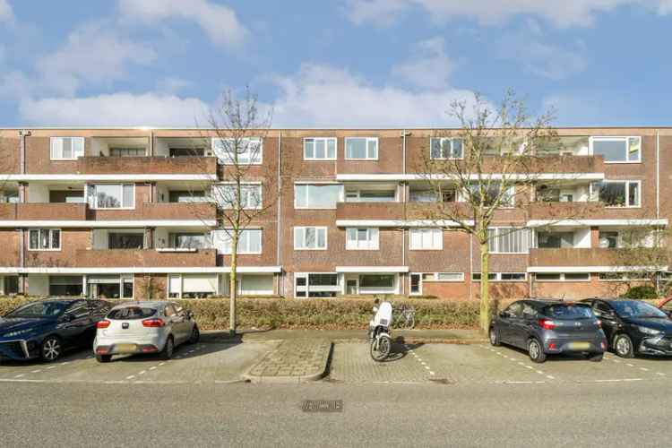 Ruime Maisonnette 3 Slaapkamers Leiderdorp 107m2 Balkon Berging