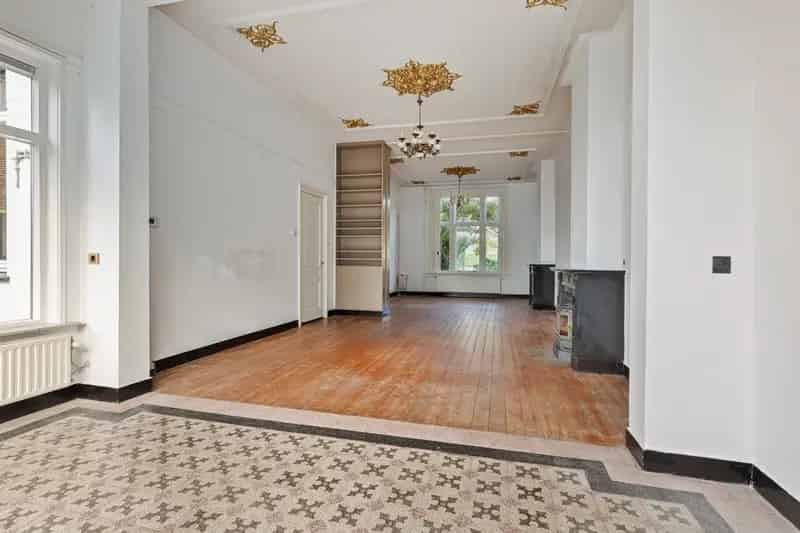 Herenstraat 84 Rhenen: Ruime karakteristieke woning met 4 slaapkamers