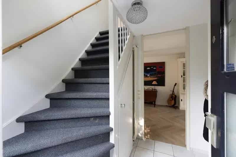 Moderne Hoekwoning Hoog Baarn  Garage Nieuwe Keuken Badkamer