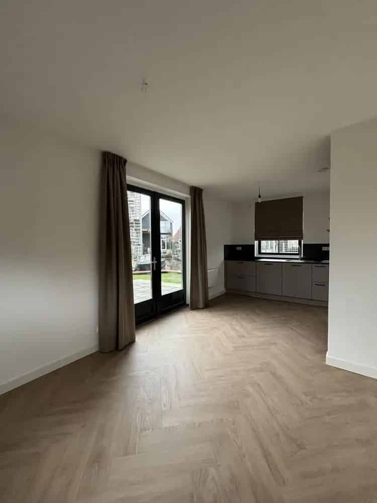 Appartement Te Huur , Westknollendam, Noord-Holland
