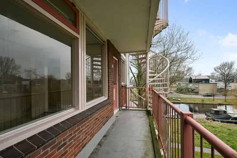Ruim hoekappartement Zaandam Kogerveld 2 slaapkamers balkon