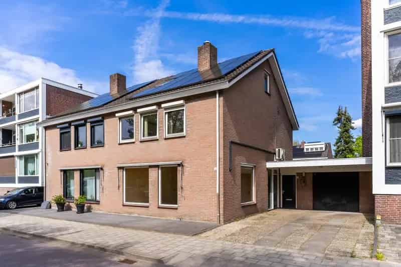 2-onder-1-kapwoning Oss-Zuid 4 slaapkamers Bosrijke omgeving