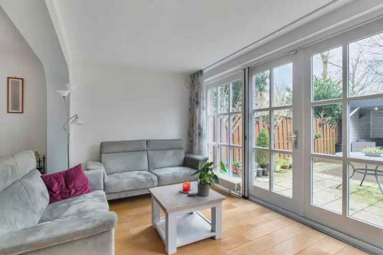 Maisonnette te koop Schiedam 107m2 3 slaapkamers tuin parkeerplaats