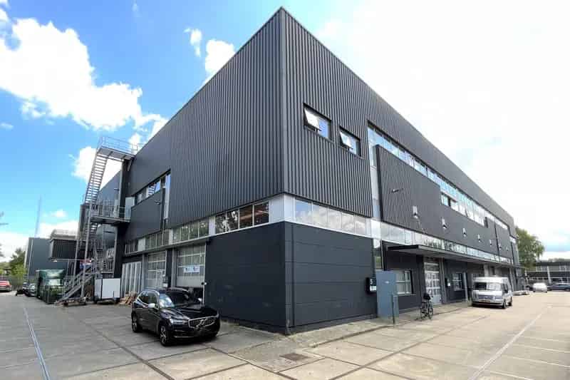 Bedrijfshallen te Koop Groningen Hoendiep